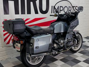 1996 BMW R100RT Classic - Image 2