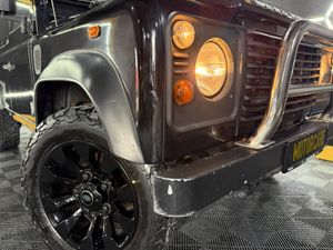 ◼️LAND ROVER DEFENDER 2.4 TDCI 90 2 SEATER◼️ - Image 4