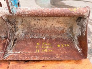 48"....3 ton mini digger grading bucket 35mm pins. - Image 4