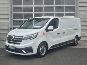 Renault Trafic Red Edition L2H1 130BHP - Image 2