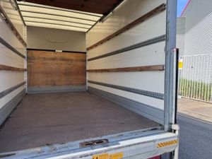 2021 Iveco Daily Luton Box Van - Image 4