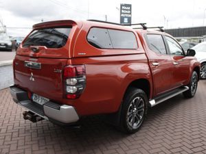 2.2DID WARRIOR CREW CAB 4WD //  BUY WITH CONFIDENC - Image 4