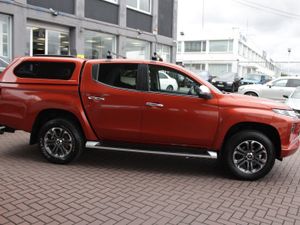 2.2DID WARRIOR CREW CAB 4WD //  BUY WITH CONFIDENC - Image 3