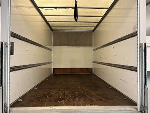 2022 Ford Transit Luton Box Van - Image 3