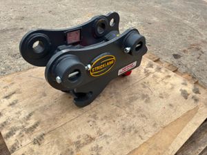New / unused Strickland quick hitch...45mm pins... - Image 4