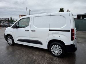 211 Peugeot Partner 1.5 Diesel - Image 4