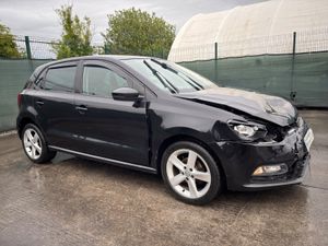 152 Volkswagen Polo 1.0 Petrol Light Damage - Image 2
