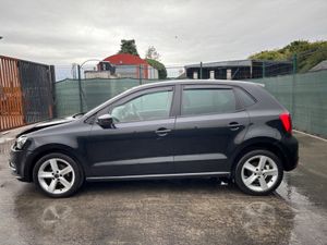 152 Volkswagen Polo 1.0 Petrol Light Damage - Image 2