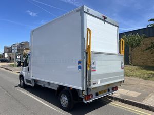 2023 Peugeot Boxer Luton Box Van - Image 4
