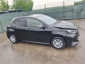 202 Toyota Yaris Automatic Light Damage - Image 2