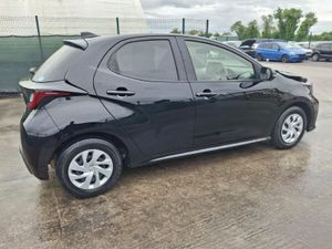 202 Toyota Yaris Automatic Light Damage - Image 3