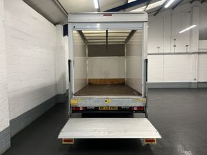 2023 Iveco Daily Luton Box Van - Image 2