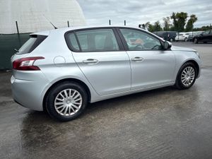 2015 Peugeot 308 1.6 Diesel.Drive away - Image 3