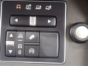 Land Rover Discovery DISCOVERY4 3.0 TDV6 5 S MY16 - Image 3
