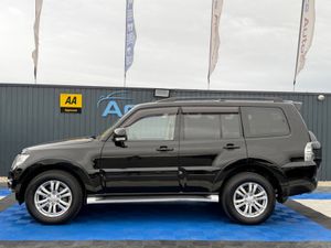 Mitsubishi Pajero LWB N1 5SEATS - 3.2 DIESEL - AUT - Image 4