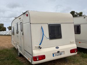 4 Bert Caravan - Image 3