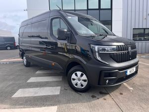 Renault Master FWD LM35 Blue DCI 150 Advance - Image 2