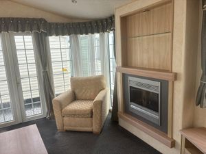 YOU CAN’T GO WRONG WITH THIS BK SHERATON 38X2BED - Image 4