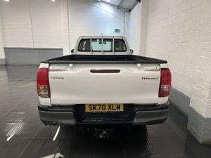 2020 Toyota Hilux PickUp Van - Image 4