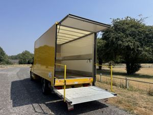 2020 Mercedes-Benz Sprinter Luton Box Van - Image 4