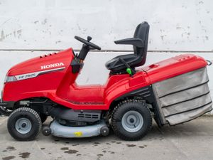 2022 Honda HF2625 HTE Lawnmower - Image 3
