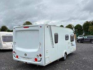 Swift Fairway 4 Berth Fixed Bed Caravan For Sale - Image 4