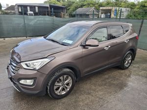 2016 Hyundai Santa Fe 7 seater 4x4 - Image 3