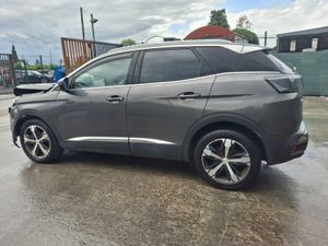 211 Peugeot 3008  GT line  1.5 Diesel  Automatic - Image 4