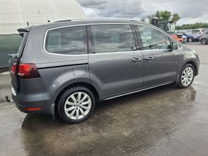 2017 Volkswagen Sharan Highline 2.0 Tdi - Image 2