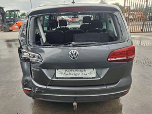 2017 Volkswagen Sharan Highline 2.0 Tdi - Image 3