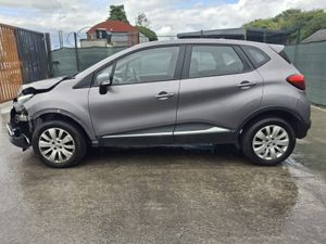 2017 Renault Captur 1.5 Diesel - Image 4