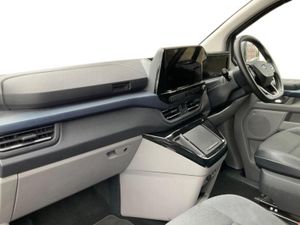 Ford Tourneo Custom 320 L2  FWD 2.0 EcoBlue 170ps - Image 3