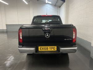 2018 Mercedes-Benz X Class PickUp Van - Image 4