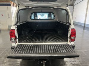 2020 Toyota Hilux PickUp Van - Image 2