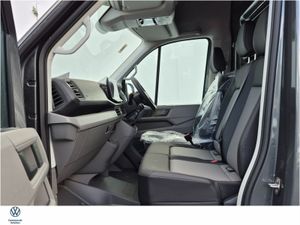 Volkswagen Crafter CRAFTER HIGHLINE  35 MWB 177BHP - Image 4