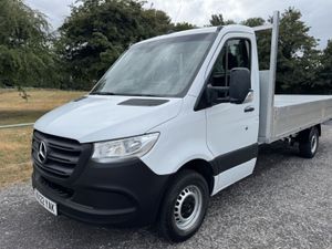 2022 Mercedes-Benz Sprinter Dropside Van - Image 4