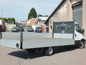 2022 Iveco Daily Dropside Van - Image 3