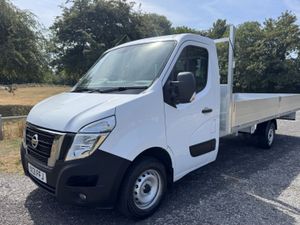 2021 Nissan NV400 Dropside Van - Image 4