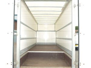2021 Iveco Daily Luton Box Van - Image 3