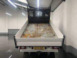 2024 Maxus Deliver 9 Tipper Van - Image 2