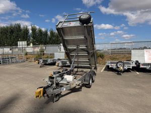 As new Ifor williams 10x5’6  tipping Trailer - Image 2
