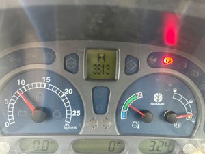 2007 New Holland T6010 with Loader - Image 4