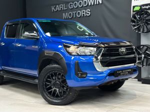 TOYOTA HILUX 2.8 SR5 DOUBLE CAB - Image 2