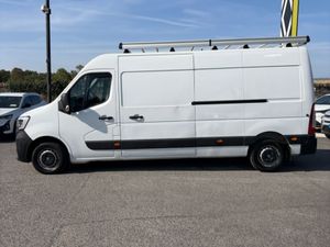 Renault Master long wheel base ex vat price displa - Image 4