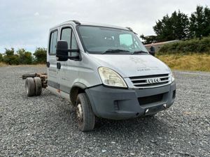 Iveco Daily crewcab.Parts & Spares. - Image 2