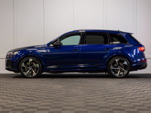 232 Audi Q7 55TFSIe S-Line Black Edition 5 Seat N1 - Image 3