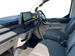 Ford Transit Custom 320 Limited AUTO L2 LWB FWD 2. - Image 3