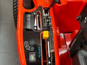 New Kubota GZD21 HD Zero Turn Lawnmower - Image 3