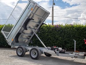 NEW M-Tec 8ft x 5ft Tipping Trailer - Image 2
