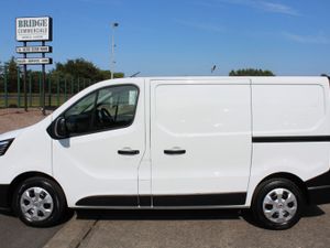 2023 Renault Trafic SL28 Business - Image 4